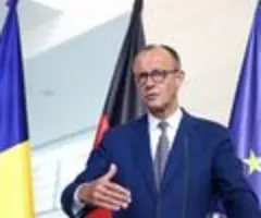 Merz lehnt mögliches EU-Verbrenner-Aus für Autoflotten ab