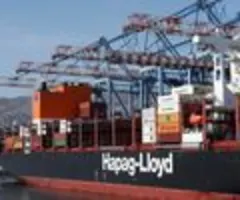 Hapag-Lloyd hält trotz Umwegen ums Rote Meer an CO2-Zielen fest