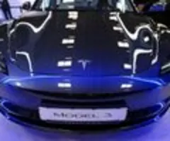 Tesla bringt Einstiegsvariante seines Model 3 in Europa auf den Markt