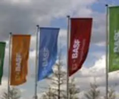 Agentur - BASF will Agrargeschäft auf Börsengang vorbereiten
