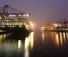Hamburger Hafen im Krisenmodus - Container-Umschlag sinkt weiter