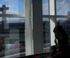 Wieder mehr als 1000 Flüge wegen Shutdown in USA gestrichen