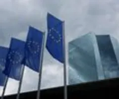 Ukraine greift Treibstofflager an - Öltanks in Region Rostow brennen