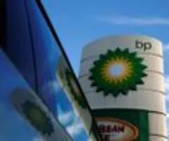BP verdoppelt Gewinn und erhöht Dividende - Neue Chefin will mehr