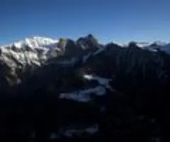 Schweizer Milliardär fordert höhere Steuern für Superreiche