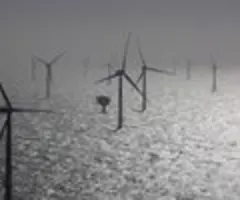 RWE-Aktien wegen Spekulationen zu US-Kauf unter Druck