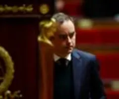 Frankreichs Regierung schmiedet Mehrheit für umstrittenen Sozialetat