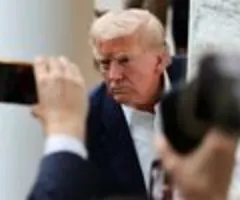 Umfrage: Trumps Zustimmungswerte auf tiefestem Stand der zweiten Amtszeit