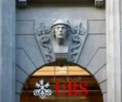 UBS lässt Tür für Abspaltung von Credit-Suisse-Schweiz offen