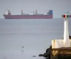 Russland: Gas-Tanker nach ukrainischem Beschuss im Mittelmeer versunken