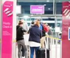 Verdi - Bis zu 14,4 Prozent mehr Gehalt für Eurowings-Flugbegleiter
