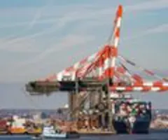 Warenexport der EU in die USA vor Trumps Zollschlag spürbar gestiegen