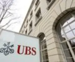 UBS berät mit Schweizer Behörden über Verlustabsicherung des CS-Deals