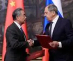 Russland: Außenminister Lawrow und Wang haben auch über Ukraine gesprochen