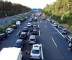 Konjunkturvorbote: Lkw-Verkehr auf deutschen Autobahnen im September gestiegen