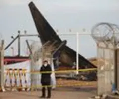 Ermittlungen nach Flugzeugunglück in Südkorea ausgeweitet