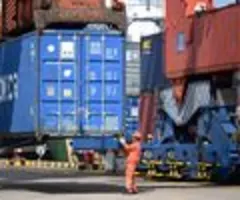 Chinas Industrie steigert Gewinn - Nahost-Krieg birgt Risiken