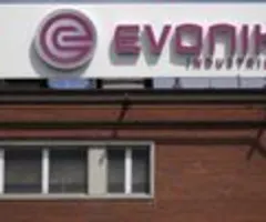 Evonik setzt Umbau fort - Rund 10.000 Beschäftigte weniger