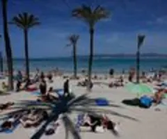 Zollkonflikt bremst Spaniens Tourismus - weniger Urlaubende aus Deutschland