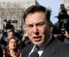 Blatt - Musk will bis zu 15 Mrd Dollar eigenes Geld in Twitter-Kauf investieren