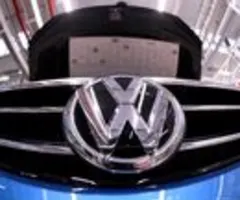 Bericht: VW will Manager-Gehälter um 300 Millionen Euro stutzen