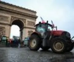 Französische Bauern blockieren Paris aus Protest gegen Mercosur-Abkommen