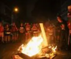 Tausende Israelis fordern mit Streiks Einigung mit Hamas
