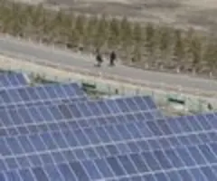 China nimmt weltgrößte Solaranlage in Betrieb