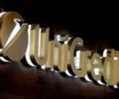 Neuer UniCredit-Chef verspricht Aktionären Geldregen