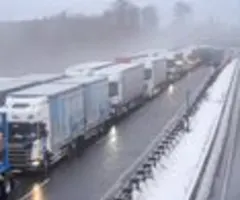 Knorr-Bremse sieht sich mit vollen Auftragsbüchern auf Wachstumskurs