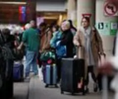 US-Verband: Mehr als 3,2 Millionen Flugpassagiere von Shutdown betroffen