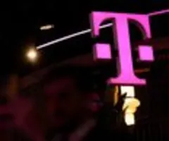 Gewerkschaft: Weiten Warnstreiks bei der Telekom aus