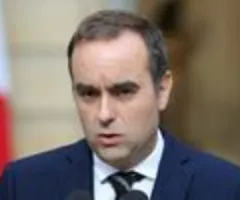Frankreichs scheidender Ministerpräsident sieht Weg aus Krise
