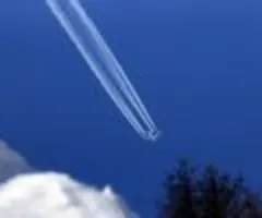 Airlines leiten nach Israels Angriff auf Iran viele Flüge um