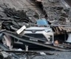 Zahl der Erdbeben-Toten in Japan steigt - Auto- und Chipindustrie lahmgelegt