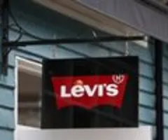 Levi Strauss hebt Jahresziele an