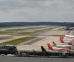 Britische Regierung genehmigt zweite Landebahn für Großflughafen Gatwick