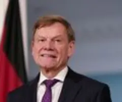 Wadephul: Wir liefern Ukraine "wirkliche Lebensversicherung"