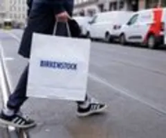 US-Zölle und Dollar-Schwäche machen Birkenstock zu schaffen