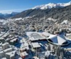 Elitetreffen in Schweizer Bergen sucht Ausweg aus Krieg und Krisen