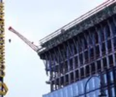 UniCredit will Commerzbank an den Verhandlungstisch zwingen