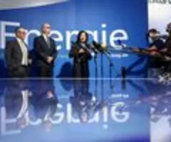 Reiche: Kerosin-Versorgung in Deutschland trotz Warnungen gesichert