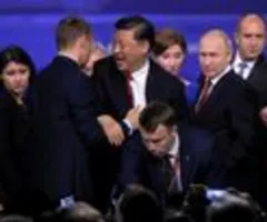 Xi und Putin demonstrieren Schulterschluss - Kritik an USA