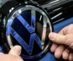 VW-Aktien nach Prognosesenkung unter Druck - Werk Brüssel auf Prüfstand