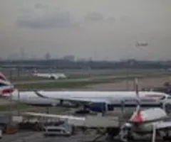 Flugverkehr in Großbritannien durch technisches Problem gestört
