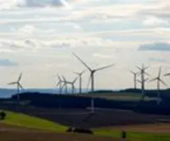 Viel Wind: Anteil Erneuerbarer am Stromverbrauch steigt auf 53 Prozent