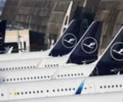 Kabinenpersonal bei Lufthansa votiert in Urabstimmung für Streik
