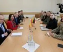 Spanien: USA wissen um unser Engagement - nach Trumps Drohung von Nato-Rauswurf