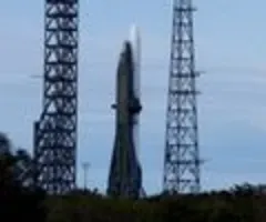Bezos' SpaceX-Rivale Blue Origin bricht Raketenstart ab