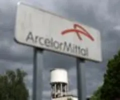 ArcelorMittal schreibt nach Angriffen auf Werk in Ukraine eine Milliarde Dollar ab
